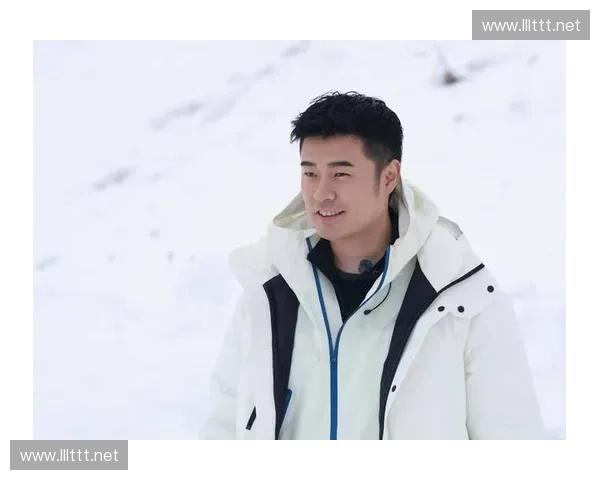 LOL小智邓超爆笑联手再掀电竞热潮用实力与幽默点燃玩家激情